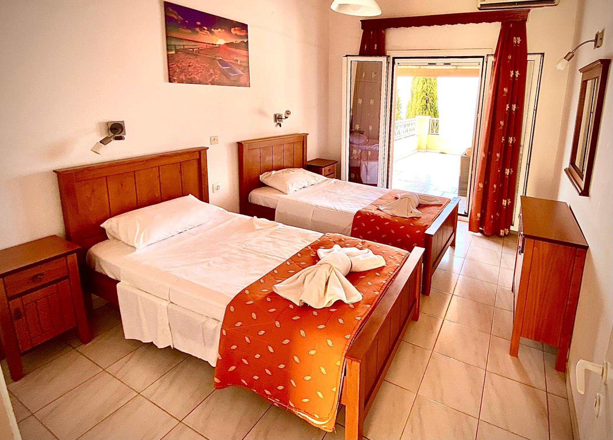Stella'S Apartments Agios Gordios (Corfu) Exterior foto