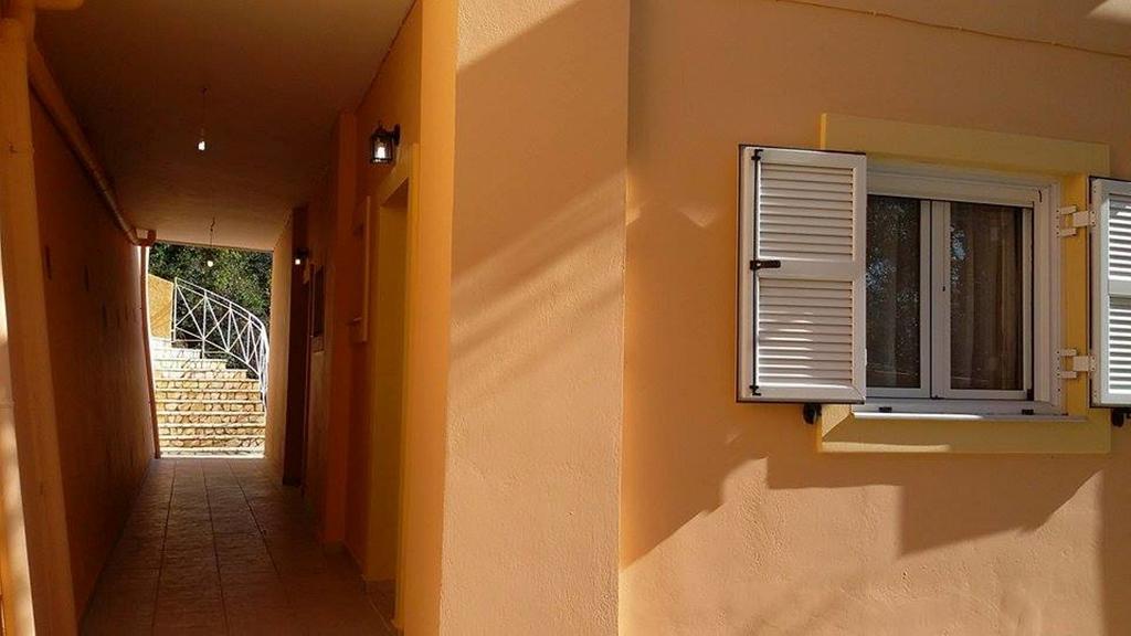 Stella'S Apartments Agios Gordios (Corfu) Exterior foto