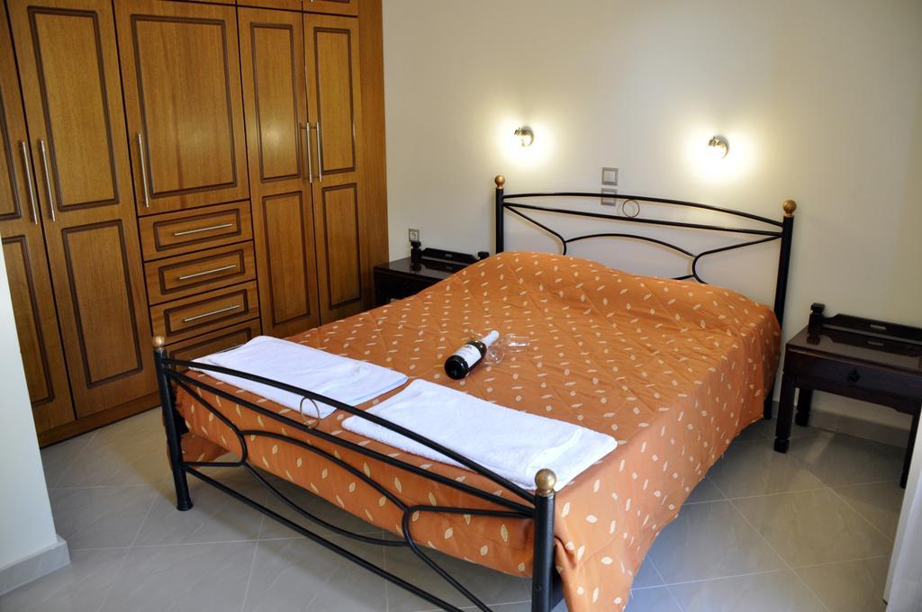 Stella'S Apartments Agios Gordios (Corfu) Exterior foto