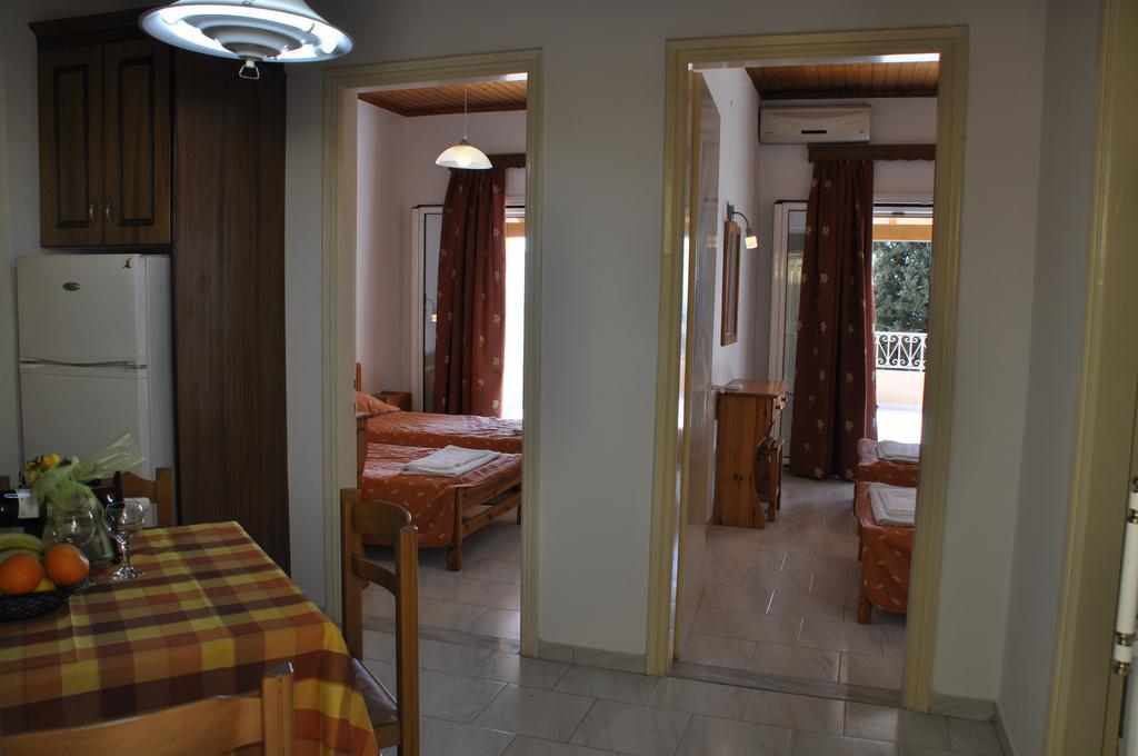 Stella'S Apartments Agios Gordios (Corfu) Exterior foto